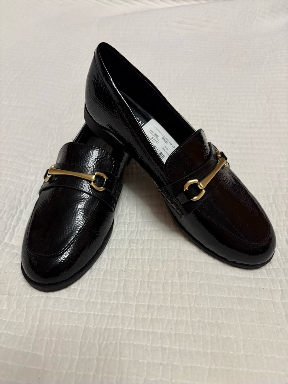 Reaction Kenneth Cole Black Patent Loafers with Gold Bit